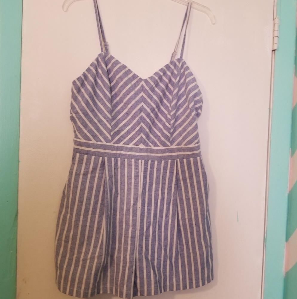 Romper - Picture 4 of 4